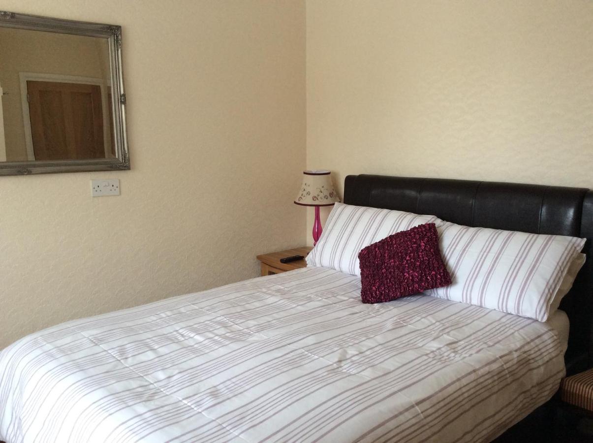 Ivy House Hotel Ickenham Buitenkant foto